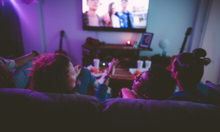 Netflix ou TV a cabo: qual é a melhor opção para você?
